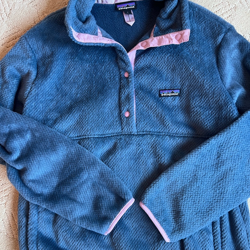 Patagonia Soft Blue Fleece with Pink Trim
